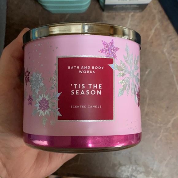 Bath and Body Works Tis the Season Candle
